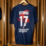 Maillot Domicile Nouvel An Lunaire 2025/26 PSG Vitinha #17 Femme