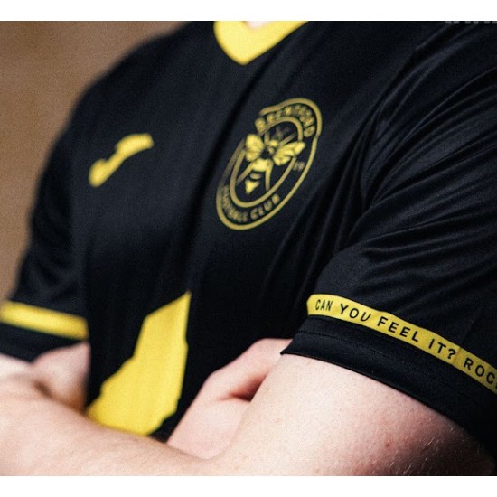 Femme Brentford 2025/26 Maillot Spécial Hard-Fi CCTV Femme Brentford 2025/26 Maillot Spécial Hard-Fi CCTV