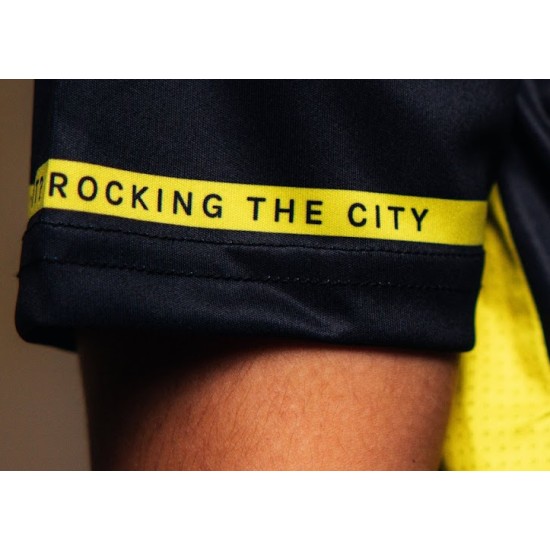 Femme Brentford 2025/26 Maillot Spécial Hard-Fi CCTV Femme Brentford 2025/26 Maillot Spécial Hard-Fi CCTV